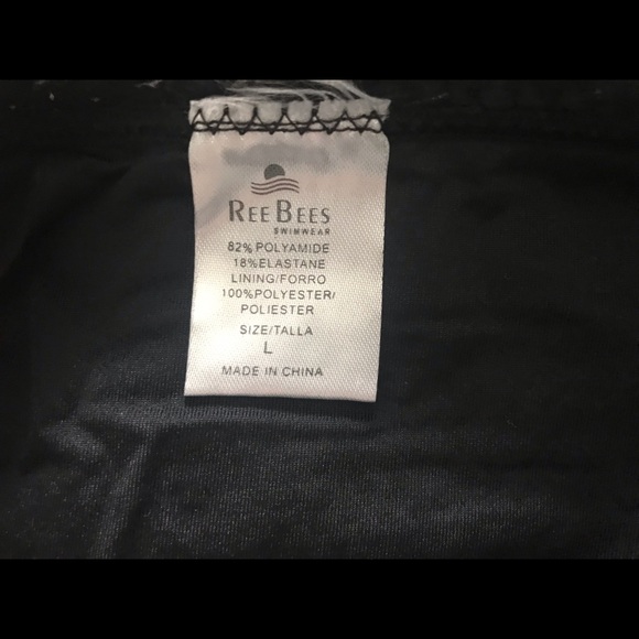 Bikini - Picture 4 of 5